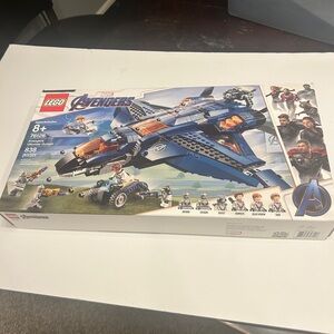 LEGO Marvel Avengers Ultimate Quinjet Building Set - new/complete/sealed